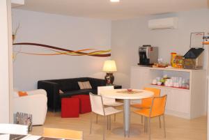 Posezení v ubytování Hostal Aslyp 114