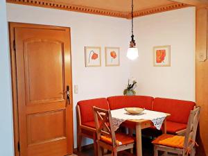 Posezení v ubytování Ferienwohnung-Susanne-im-Gaestehaus-Bergfrieden