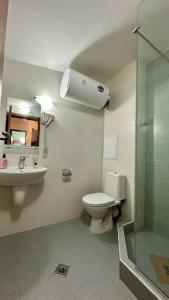 Koupelna v ubytování Belvedere Holiday Club Apartment 503