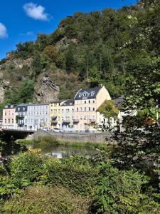 Příroda nedaleko apartmánu + 13 fotografií