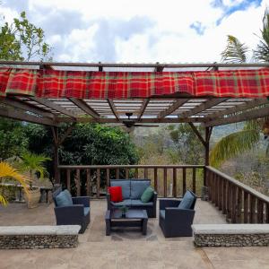 Fotografie z fotogalerie ubytování Eden Crest Villa v destinaci Anse La Raye
