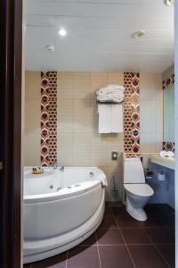 Vannituba majutusasutuses Hotel Rocca al Mare