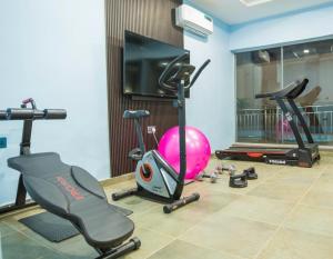 Fitness centrum a/nebo fitness zařízení v ubytování ED & DRE Hotel Ibadan