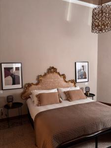 Postel nebo postele na pokoji v ubytování Guest House Mameli44