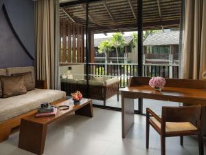 Avista Hideaway Phuket Patong - MGallery的休息区