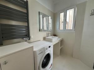雅典6th Floor Skyline View Studio 2 in Athens的相册照片