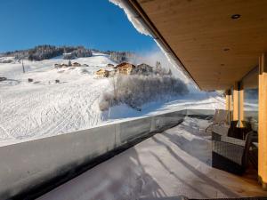 Apartment Mountain Suite Nr 203 by Interhome v zime