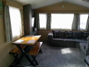 Χώρος καθιστικού στο Northshore Skegness Rio 6 berth Free WIFI