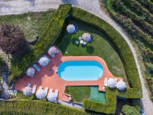Bazen v nastanitvi oz. blizu nastanitve Apartment La Loggia by Interhome