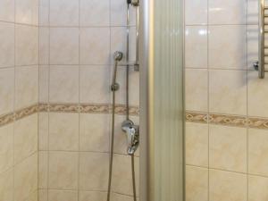 Koupelna v ubytování Holiday Home Hotelli terme- room 312 by Interhome