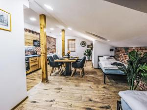 Postel nebo postele na pokoji v ubytování Apartment Jindřichův Hradec A08 by Interhome