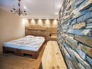 Postel nebo postele na pokoji v ubytování Studio Cristal-3 by Interhome