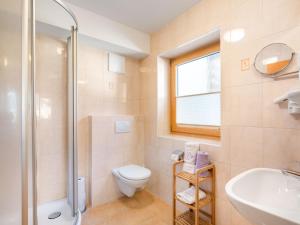 Phòng tắm tại Apartment Rosa-5 by Interhome