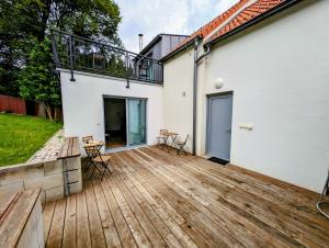 Budova, v ktorej sa apartmán nachádza