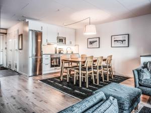 Kuchyň nebo kuchyňský kout v ubytování Apartment Trillevallen 4 by Interhome