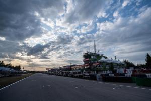 Fotografie z fotogalerie ubytování GPtents Camping at Brno Circuit v destinaci Brno