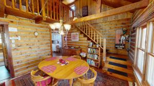 Afbeelding uit fotogalerij van Pack Creek ~ M4 in Spanish Valley