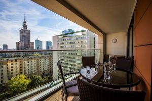 Balkón nebo terasa v ubytování inQse Plus Warsaw Centre