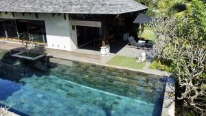 Gallery image of Villa Elegance du Sud - Piscine et Jardin in Beau Champ