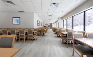 Um restaurante ou outro lugar para comer em L'Appartement Hôtel