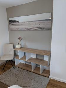 Posezení v ubytování Moderne 70qm OG Wohnung nahe Würzburg, DAA, A3, A7, A81 in Fuchsstadt