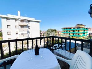 Balkón alebo terasa v ubytovaní Apartment in Lido di Jesolo 25174