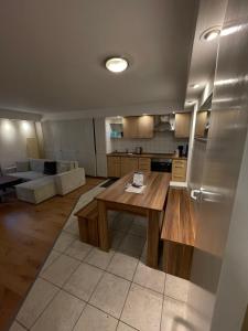 Kuchyň nebo kuchyňský kout v ubytování Messe Apartment Berlin