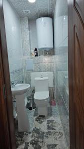 Ένα μπάνιο στο 2 rooms Apartment