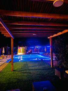 Bazén v ubytování Ittai Hotel nebo v jeho okolí
