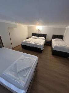 Letto o letti in una camera di Majestic