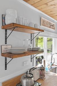 Galería fotográfica de Quail Run Farm- Rustic Tiny Home 1 en Chattanooga