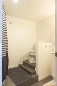 Foto dalla galleria di Modern lofty studio in Midtown / Charming Old SW a Reno