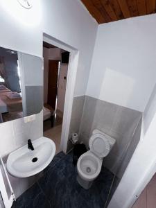 Koupelna v ubytování Casa Turistica JM