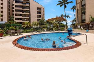 Swimmingpoolen hos eller tæt på Luxe Oceanfront Escape, Ocean Views with AC Comfort