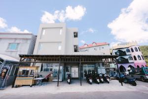 The building in which the homestay is located