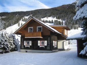 Ferienwohnungen Schwabhof during the winter