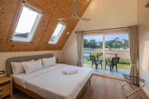 Postel nebo postele na pokoji v ubytování Palasa by Aer Studio + 33 fotografií