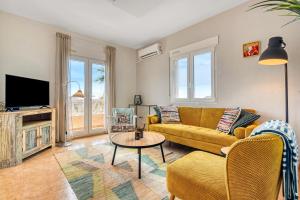 Μια τηλεόραση ή/και κέντρο ψυχαγωγίας στο Maya