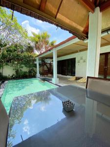 Bazén v ubytování Private Pool Classic Villa nebo v jeho okolí