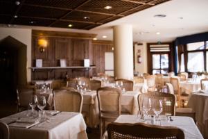 Ресторан / где поесть в Hotel Alaska Cortina