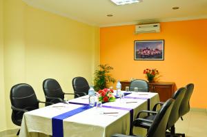 Zona business o sala conferenze di Airport Hotel