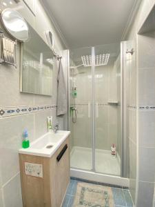 Koupelna v ubytování Gypsy Budget Room Shared Flat