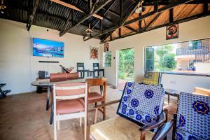 Istumisnurk majutusasutuses The Dove Place, Sagana