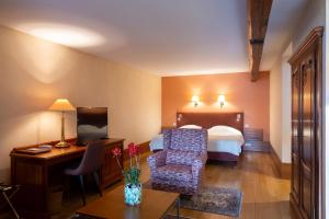 Postel nebo postele na pokoji v ubytování Hôtel à la Ferme + 31 fotografií