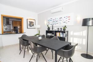 Foto da galeria de The View – Santo António Villas, Golf & Spa em Salema