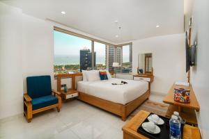 Ocean Bliss Hotel - Free Sauna客房内的一张或多张床位