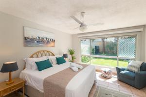 Ένα ή περισσότερα κρεβάτια σε δωμάτιο στο Kenwyn on Sea 210 +19 φωτογραφίες