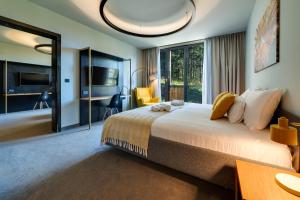 Posteľ alebo postele v izbe v ubytovaní Lyra Hotel Plitvice