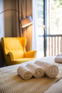 Posteľ alebo postele v izbe v ubytovaní Lyra Hotel Plitvice