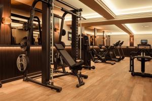 Fitness centrum a/nebo fitness zařízení v ubytování Harmon House - Hotel & Spa